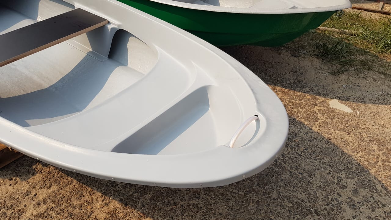 Лодка стеклопластиковая «СТЕЛС 350м»